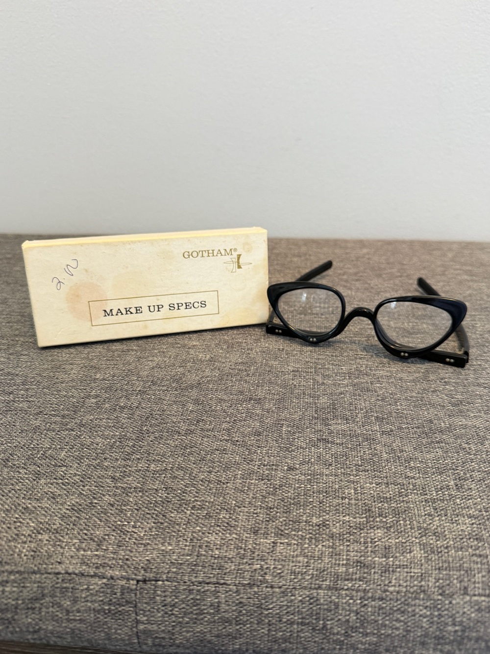 Gotham Vintage Black Make Up Specs Magnified Flip Down Lenses Glasses 50s 60s